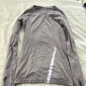 Lululemon Swiftly, lavender, size 6